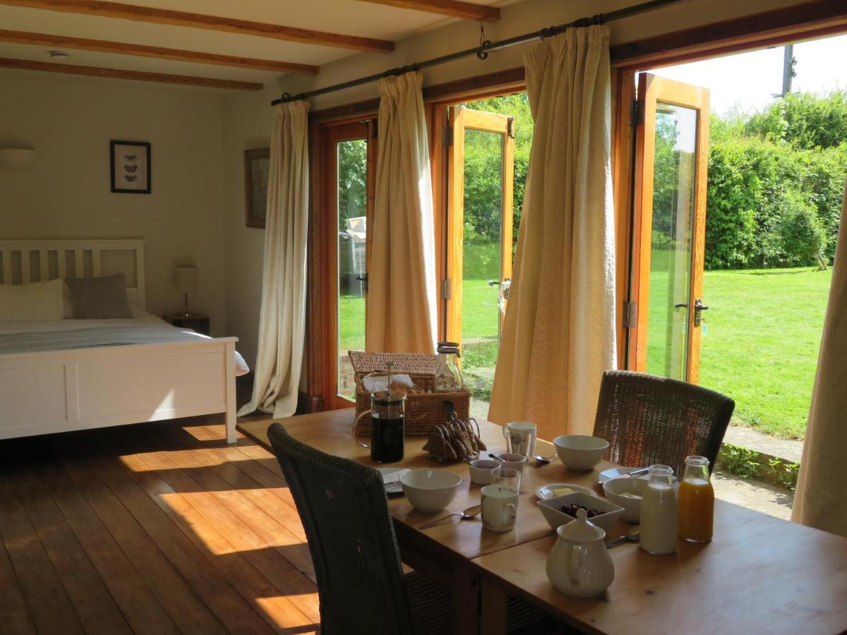 Wilderness B&B 3 Self Contained Rooms Nr Sissinghurst Headcorn Exterior foto